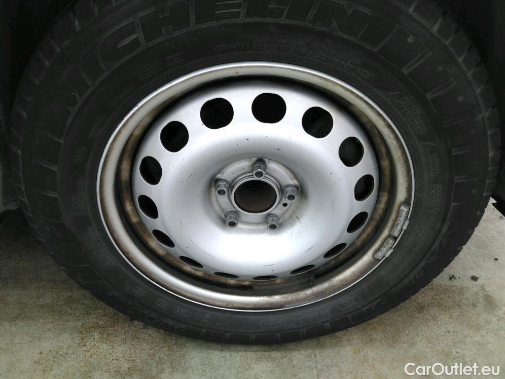  Peugeot  Expert  Fourgon Premium Compact 1.5 HDi 120CV BVM6 E6dT #44