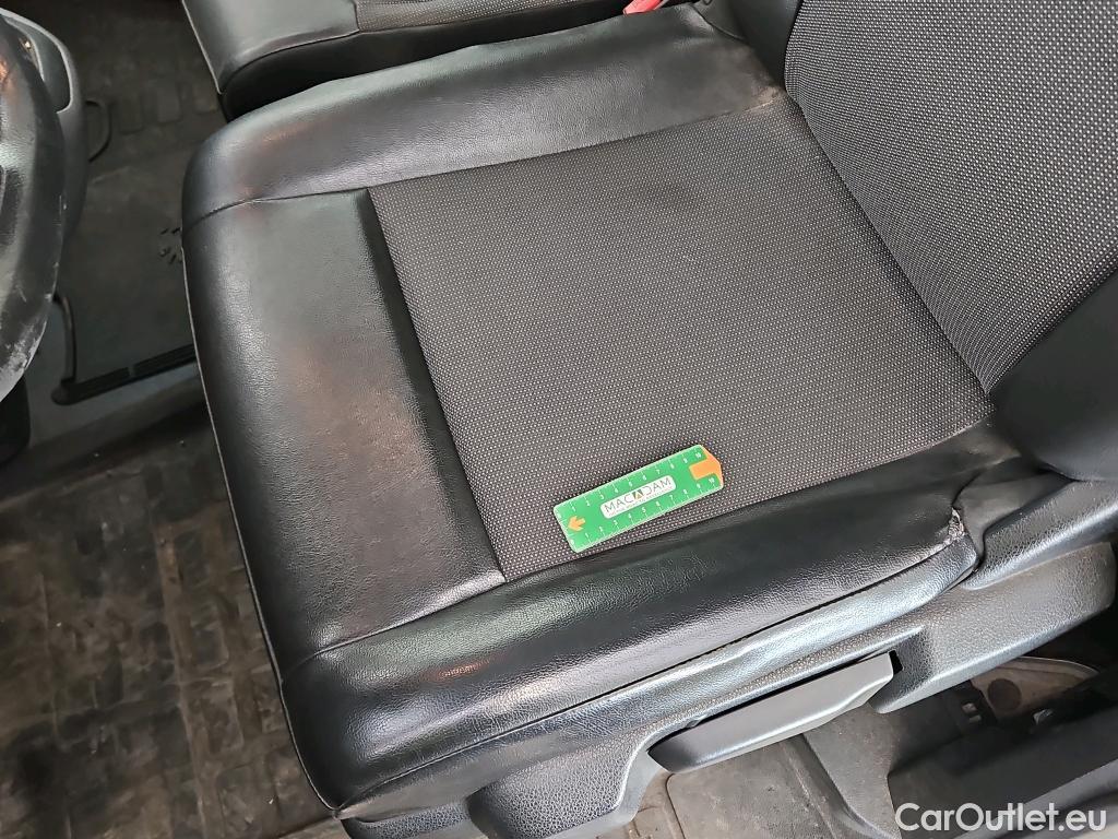  Peugeot  Expert  Fourgon Asphalt L2 2.0 HDi 120CV BVM6 E6dT #39