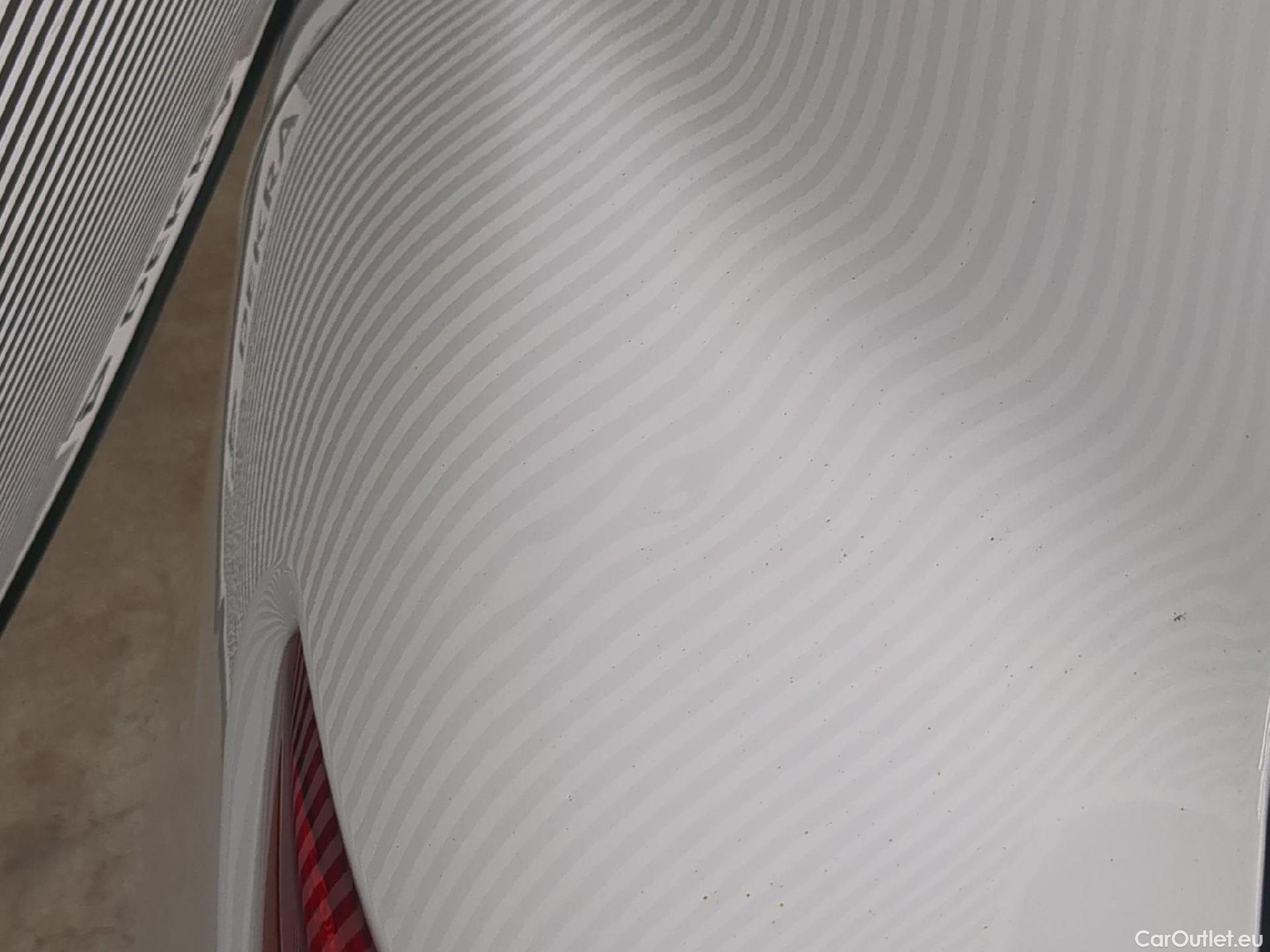  Renault  Clio RENAULT  Société / 2016 / 5P / Berline Air Medianav dCi 75 #63