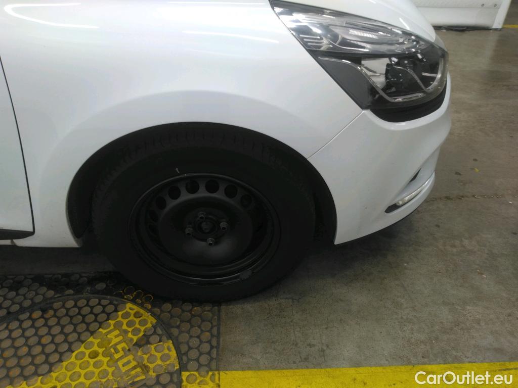  Renault  Clio  IV Air MediaNav 1.5 dCi 75CV BVM5 E6 #9