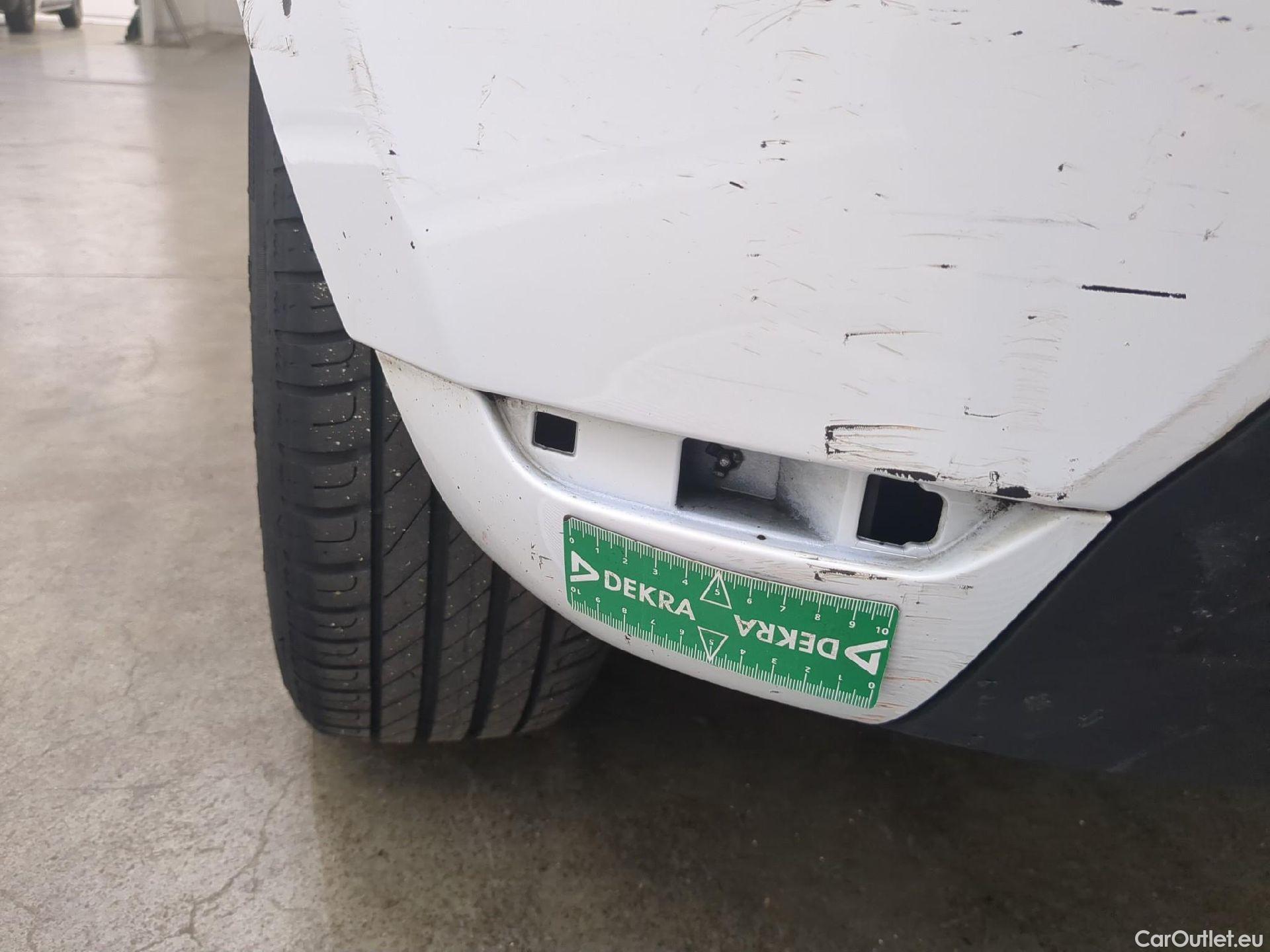  Renault  Clio RENAULT  Société / 2016 / 5P / Berline Air Medianav dCi 75 #65