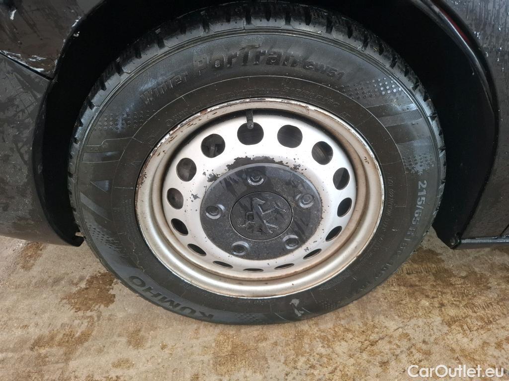  Peugeot  Expert PEUGEOT  VU 4p Fourgon BLUEHDI 120 S&S STANDARD PREMIUM PA #50