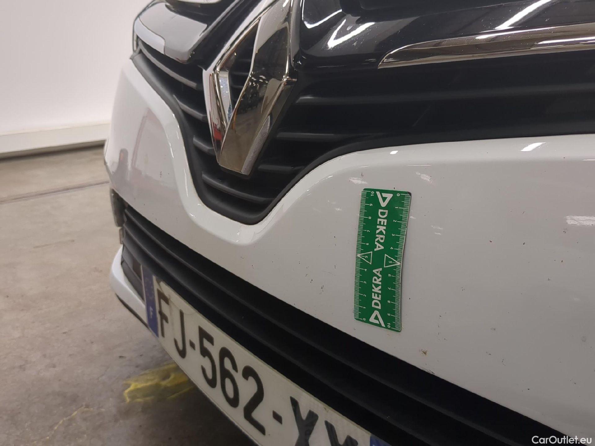  Renault  Clio RENAULT  Société / 2016 / 5P / Berline Air Medianav dCi 75 #31