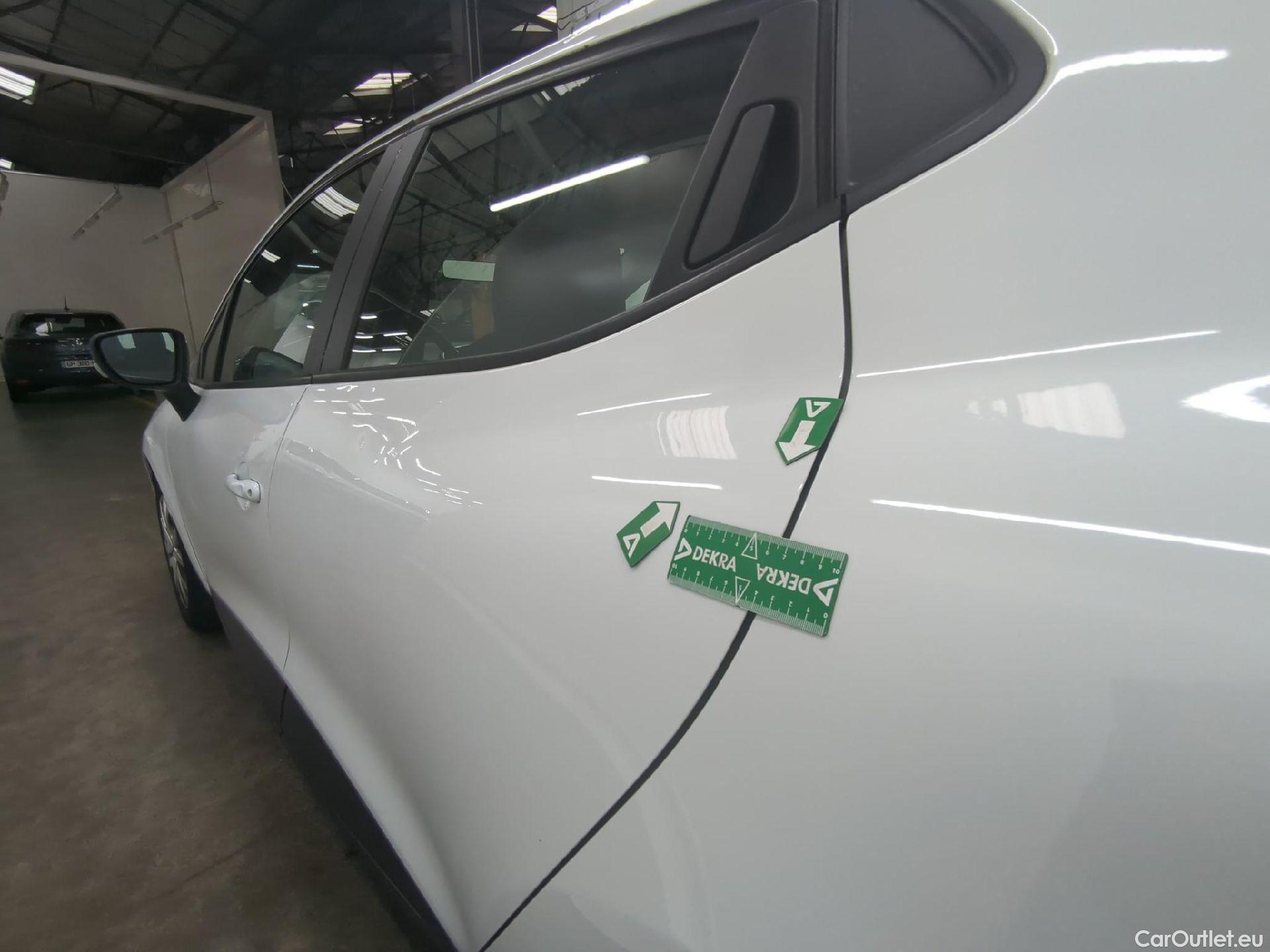  Renault  Clio RENAULT  Société / 2016 / 5P / Berline Air Medianav dCi 75 #57