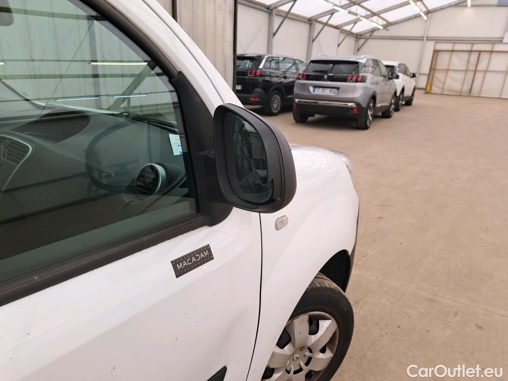  Renault  Kangoo RENAULT  Express 2013 4P Fourgonnette Grand Confort dCi 75 #29