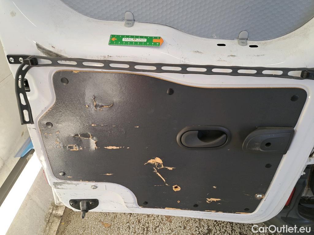  Renault  Kangoo  II Express Grand Confort (L1) 1.5 dCi 80CV BVM6 E6dT #12