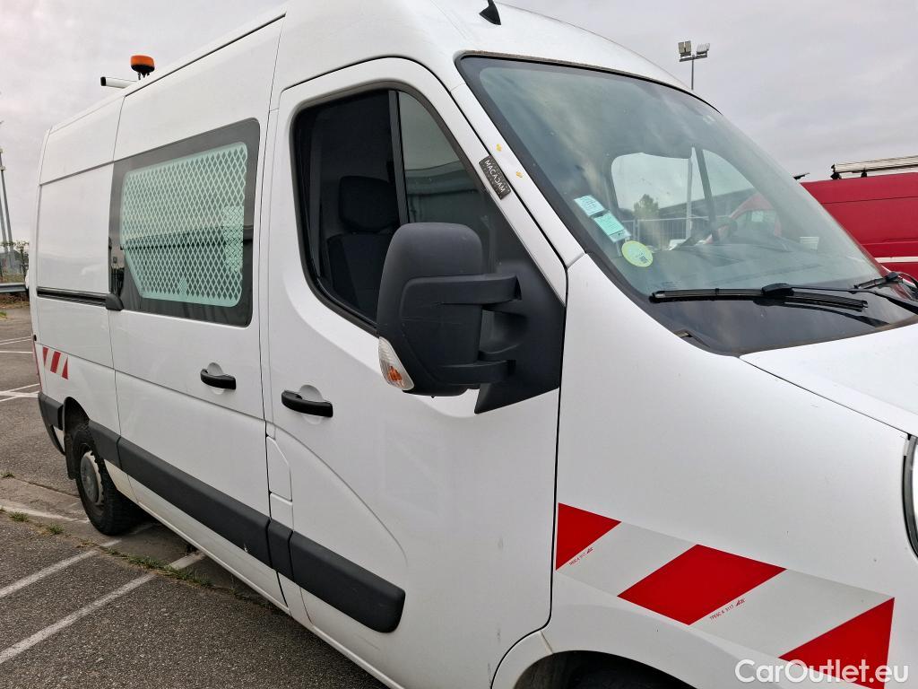  Renault  Master  III Fourgon L2H2 3 5 Grand Confort dCi #16