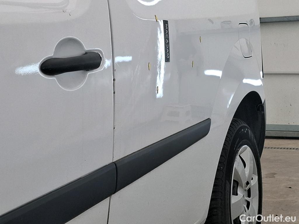  Renault  Kangoo  II Express Grand Confort (L1) 1.5 dCi 80CV BVM6 E6dT #17