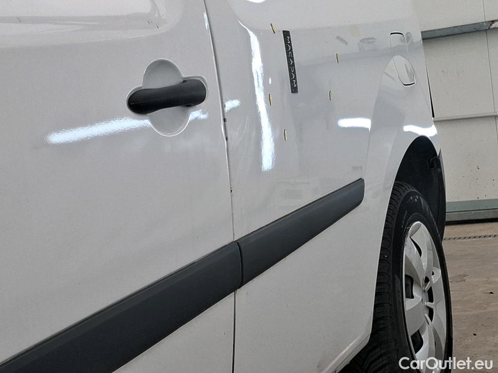  Renault  Kangoo  II Express Grand Confort (L1) 1.5 dCi 80CV BVM6 E6dT #22