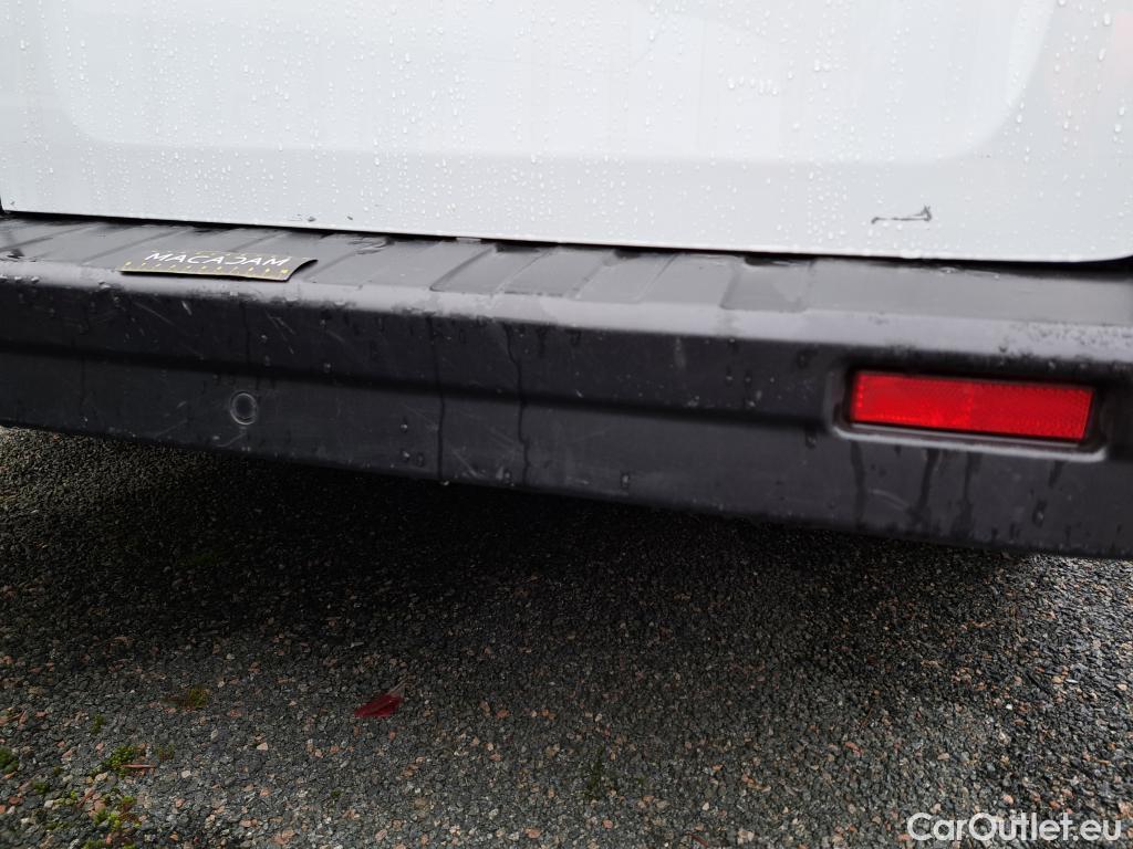  Renault  Trafic RENAULT  VU 4p Fourgon FG GCFL1H1 1000 dCi95 E6 #17