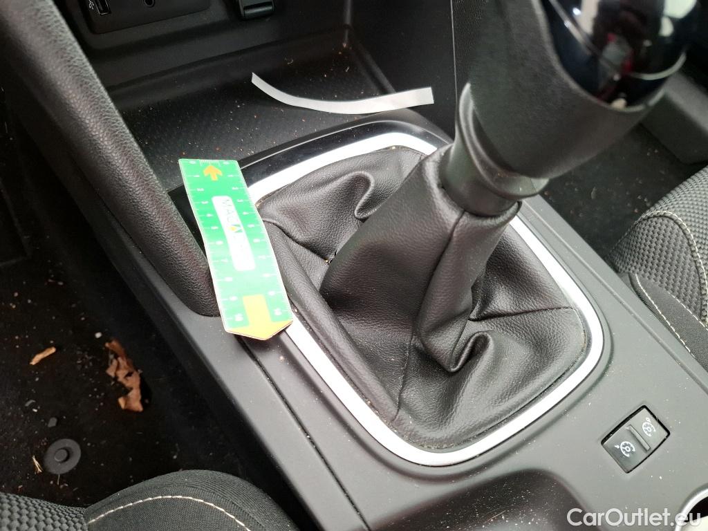  Renault  Megane  IV Berline 5pt. Société Air Nav 1.5 dCi 90CV BVM6 E6 #23