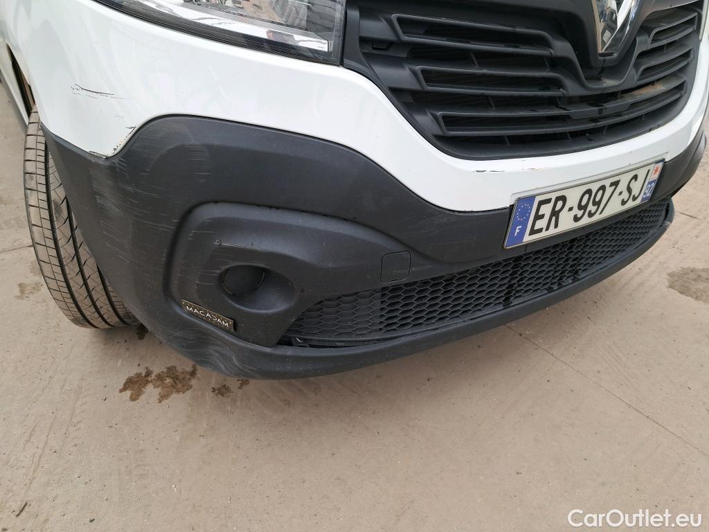  Renault  Trafic RENAULT  VU 4p Fourgon FG GCFL2H1 1200 dCi95 E6 #15