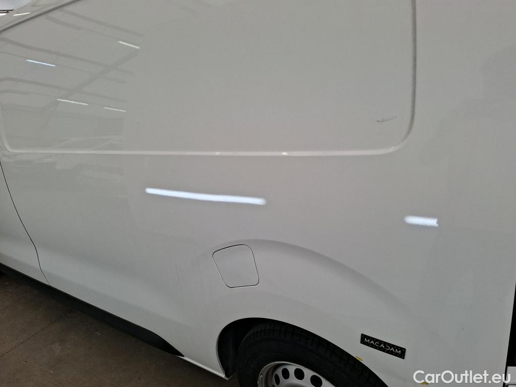  Toyota  Proace TOYOTA  / 2020 / 4P / Fourgon tôlé ELECTRIC MEDIUM 75KWH DYNAMIC #1