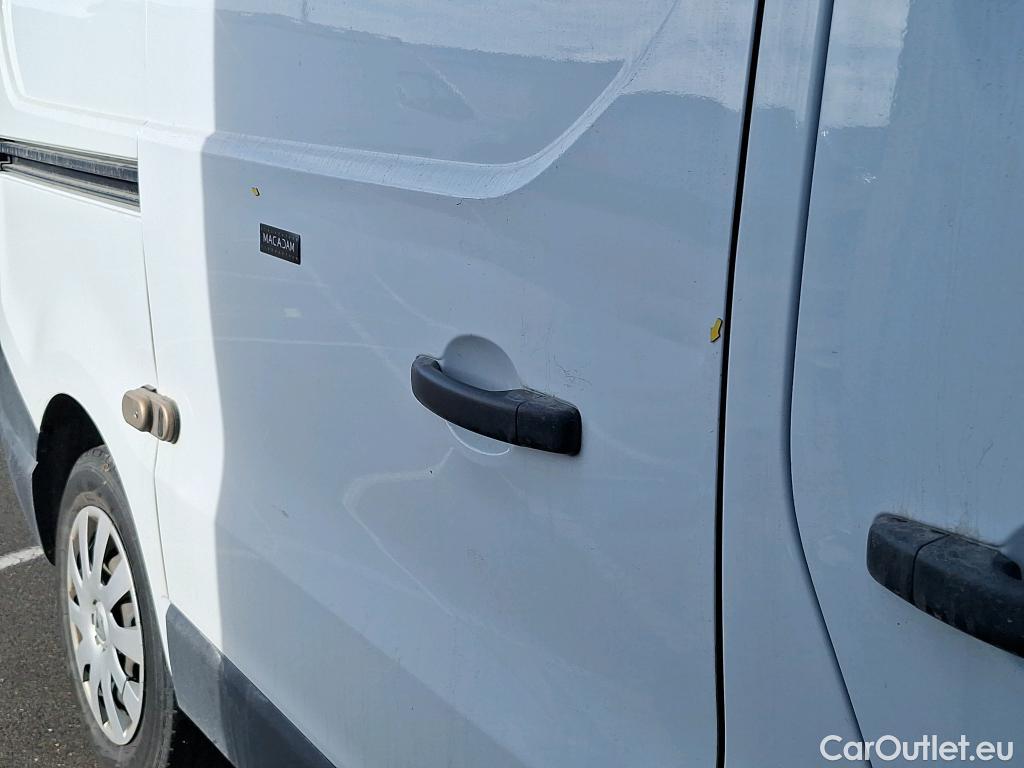  Renault  Trafic  Furgon Grand Confort L1H1 1000 1.6 dCi 120CV BVM6 E6 #48