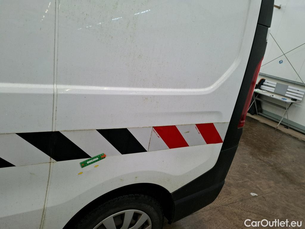  Renault  Trafic RENAULT  VU 4p Fourgon FG GCFL1H1 1000 dCi95 Stop&Start E6 #17