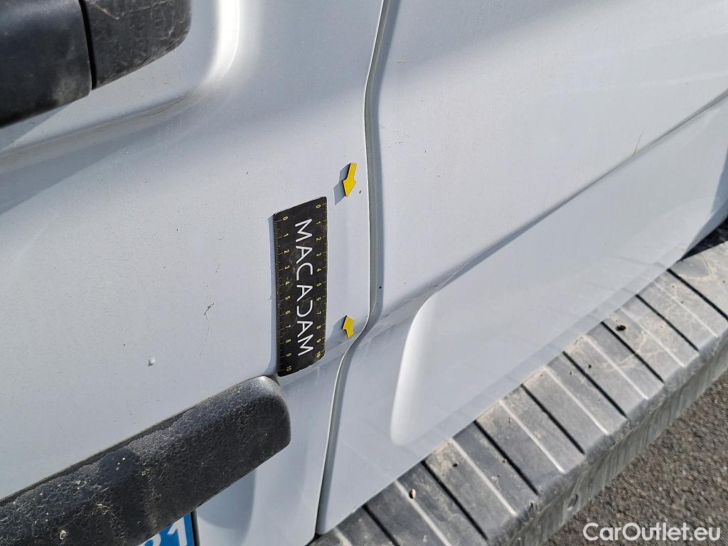  Renault  Trafic  Furgon Grand Confort L1H1 1000 1.6 dCi 120CV BVM6 E6 #23