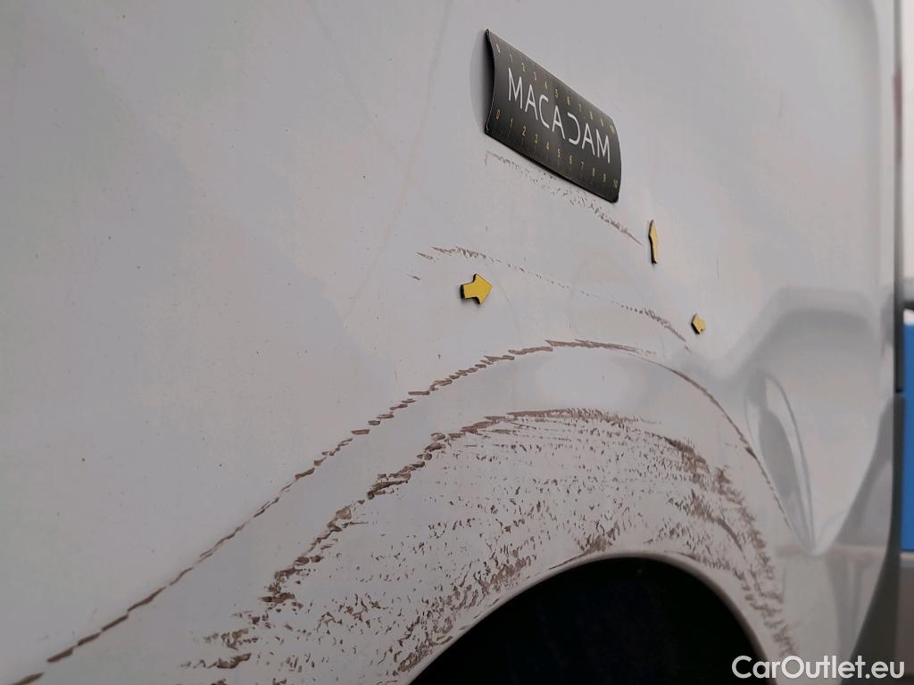  Renault  Trafic RENAULT  VU 4p Fourgon FG GCFL2H1 1200 dCi95 E6 #24