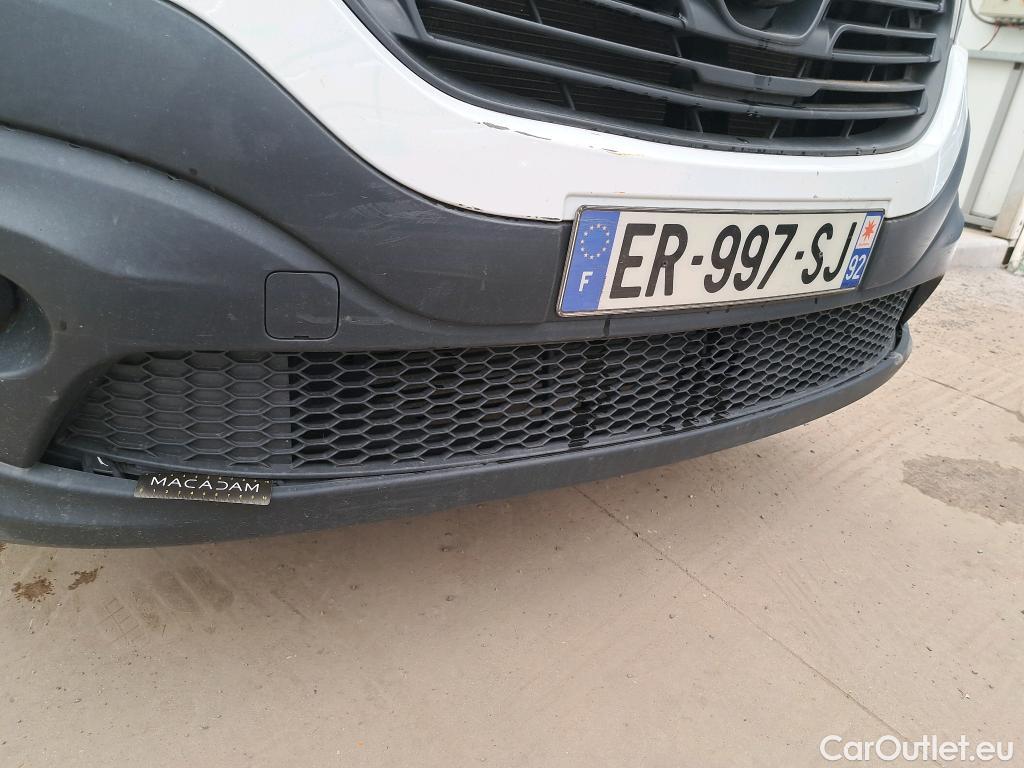  Renault  Trafic RENAULT  VU 4p Fourgon FG GCFL2H1 1200 dCi95 E6 #46