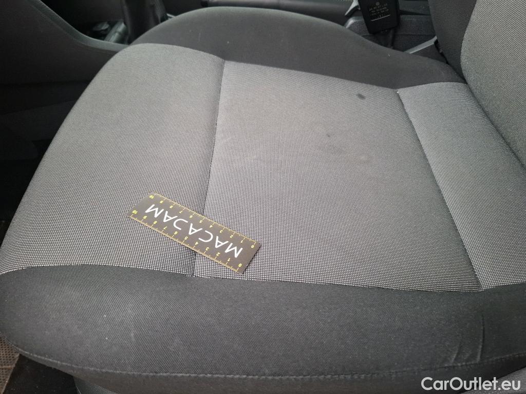  Volkswagen  Caddy VOLKSWAGEN  Van VU 4p Fourgonnette 2.0 TDI 102 Business Line Plus #42
