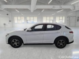  Alfa Romeo   STELVIO ALFA ROMEO / 2017 / 5P / SUV 2.2 TD 160 CV SUPER BUSINESS AT8 RWD #8
