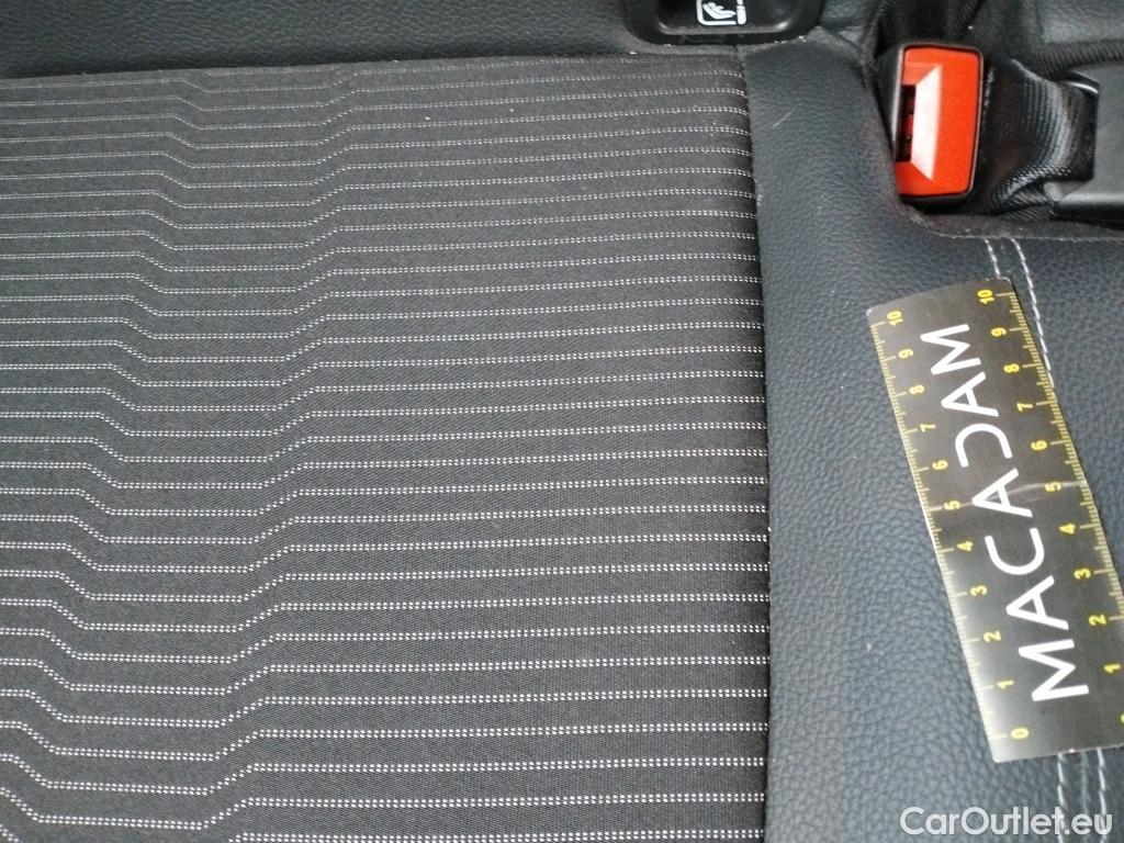  Mercedes  B-Klasse MERCEDES-BENZ Classe B / 2019 / 5P / monospace B 250e Progressive Line Edition / VO RECONDITIONNE - PHOTOS AVANT RECONDITIONNEMENT #4