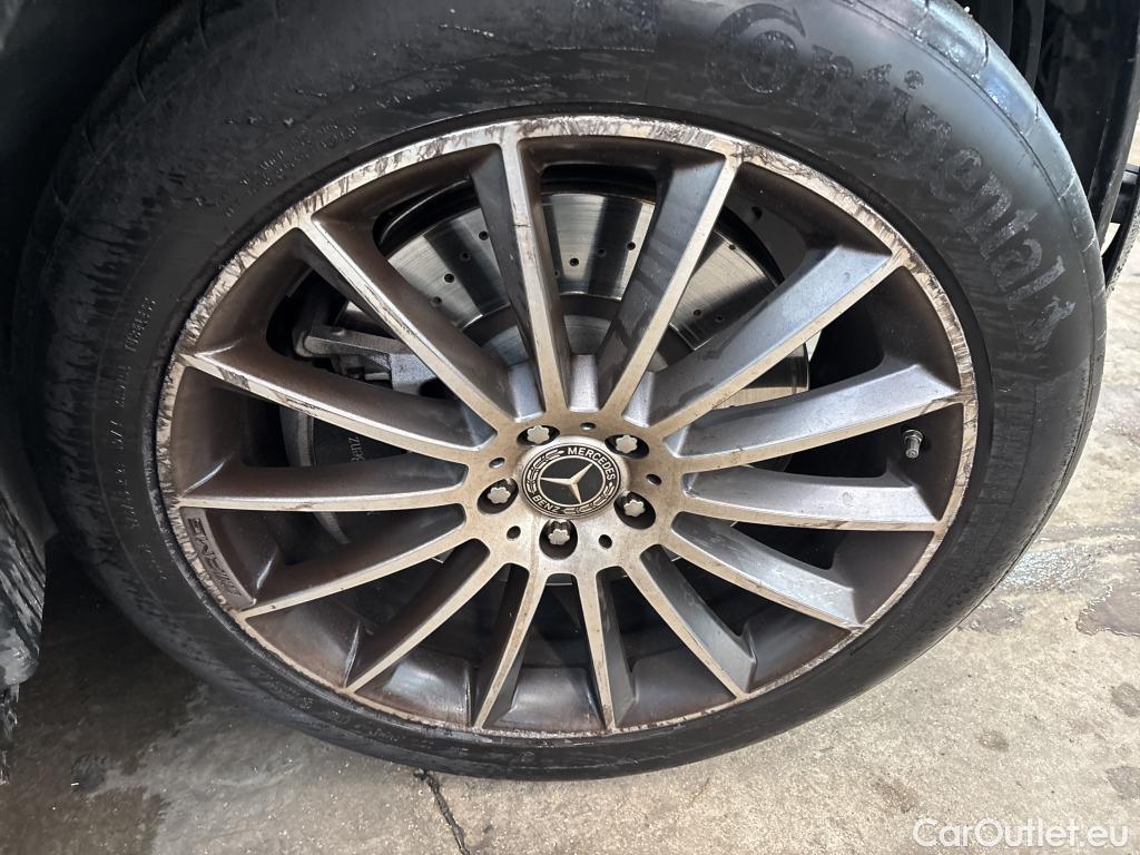  Mercedes  G-Klasee MERCEDES-BENZ GLE / 2019 / 5P / SUV GLE 350 e 4MATIC AMG Line #29