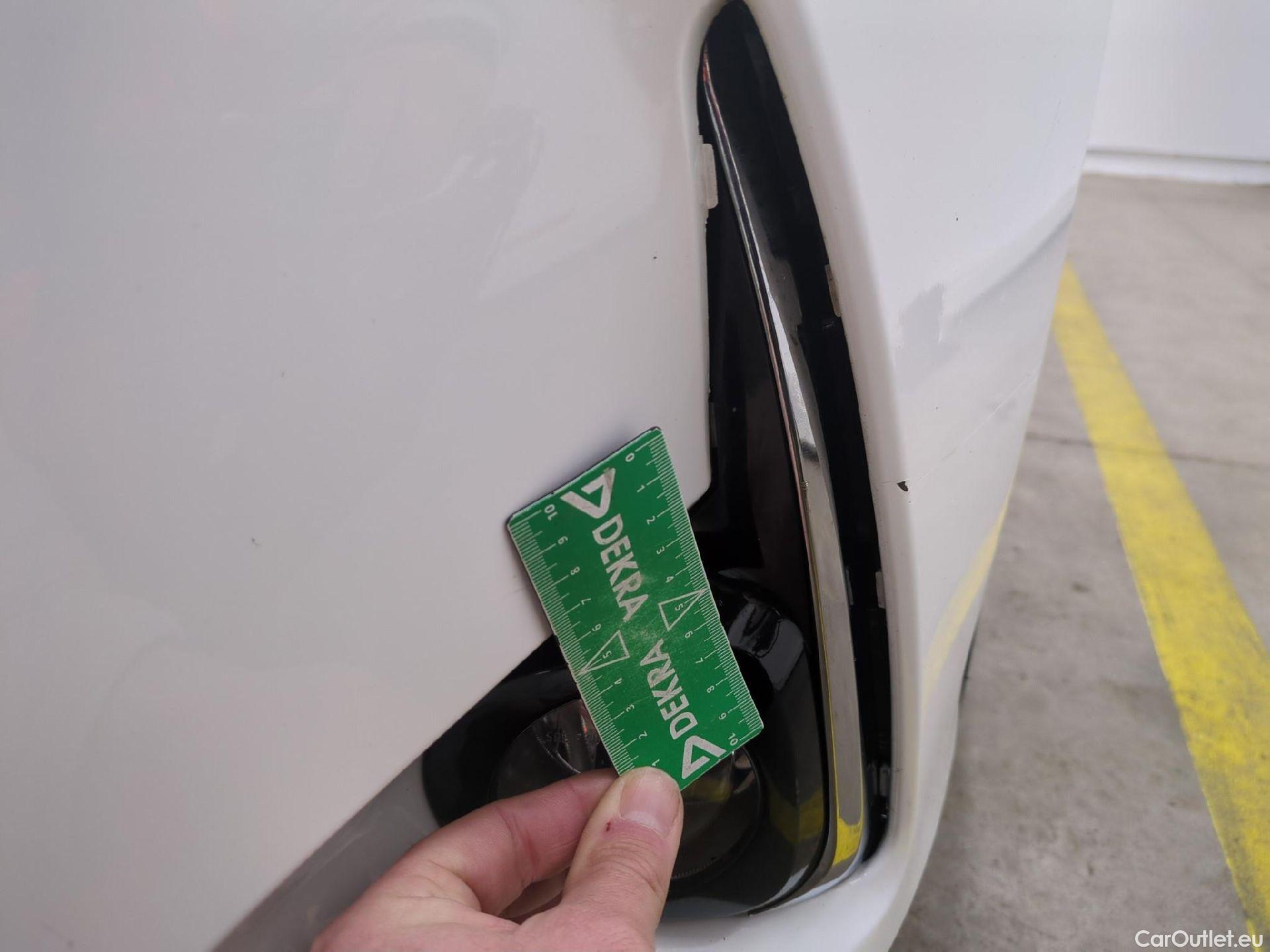  Toyota  Yaris TOYOTA  Hybride / 2017 / 5P / Berline 1.5 VVT-I HYBRID France Business #7