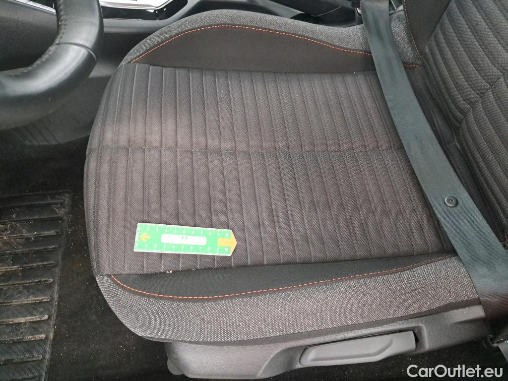  Peugeot  208  Active Pack 1.2 PureTech 100CV BVA8 E6d #38