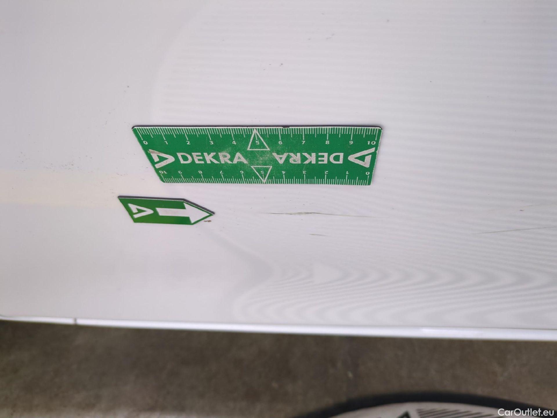  Toyota  Yaris TOYOTA  Hybride / 2017 / 5P / Berline 1.5 VVT-I HYBRID France Business #15