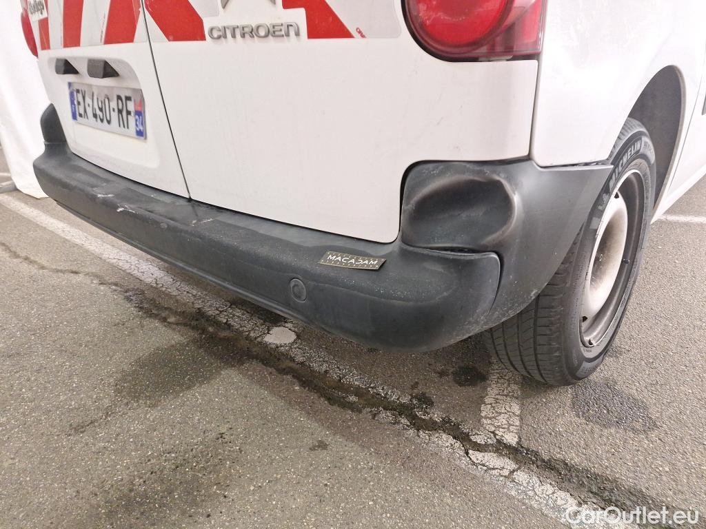  Citroen  Berlingo CITROEN  VU 3p Fourgonnette BlueHDi 100 BVM Club M #39