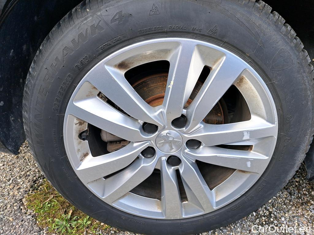 Peugeot  308  SW Active Business 1.5 HDi 130 BVA8 Transfo VP/VF #29