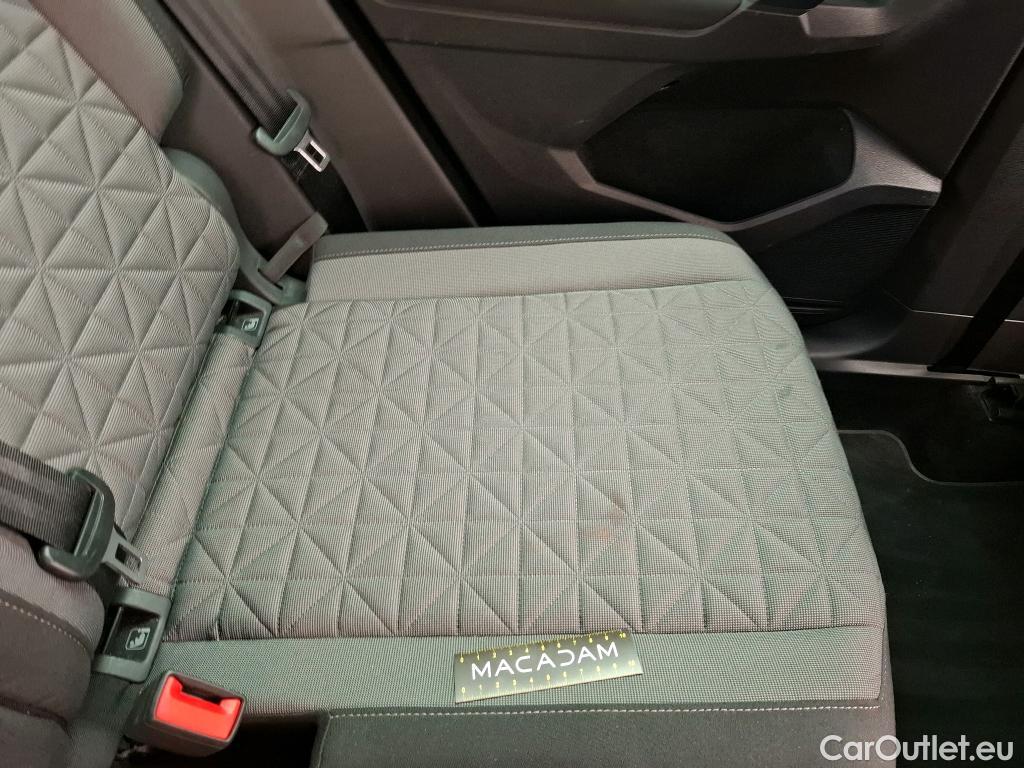  Volkswagen  Tiguan VOLKSWAGEN  / 2020 / 5P / SUV 2.0 TDI 150 DSG7 Life Business #28
