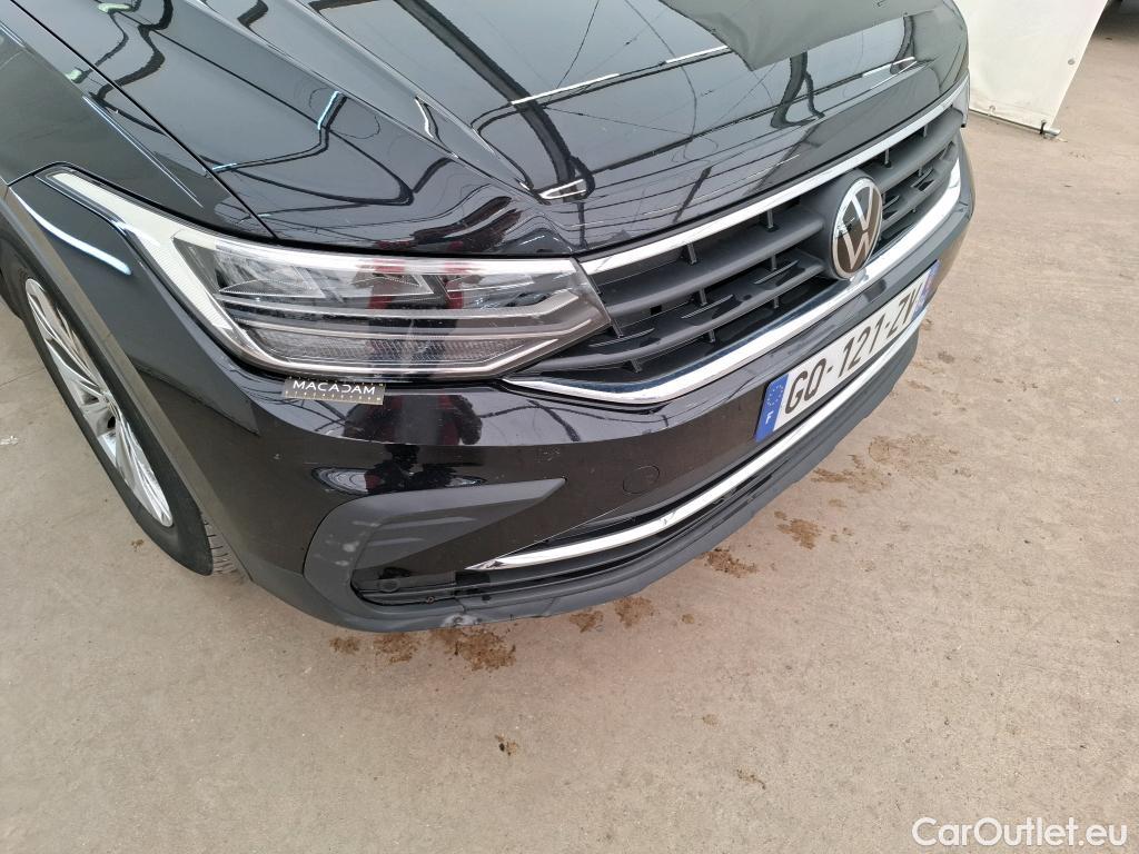 Volkswagen  Tiguan VOLKSWAGEN  / 2020 / 5P / SUV 2.0 TDI 150 DSG7 Life Business #14