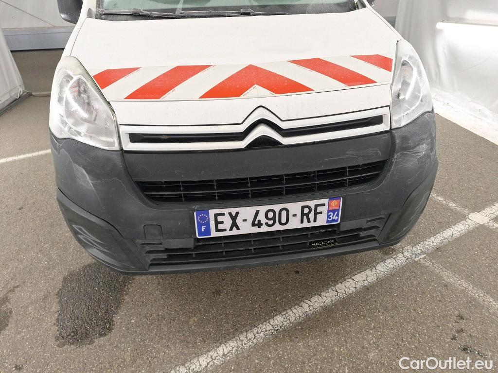  Citroen  Berlingo CITROEN  VU 3p Fourgonnette BlueHDi 100 BVM Club M #29