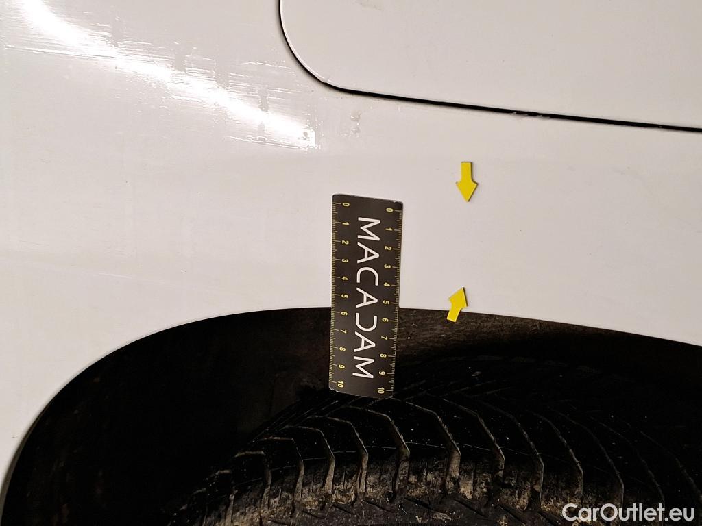  Peugeot  Partner PEUGEOT  / 2018 / 4P / Fourgonnette BHDI 100 S&S 100 S&S 1000KG STD ASPHALT #52
