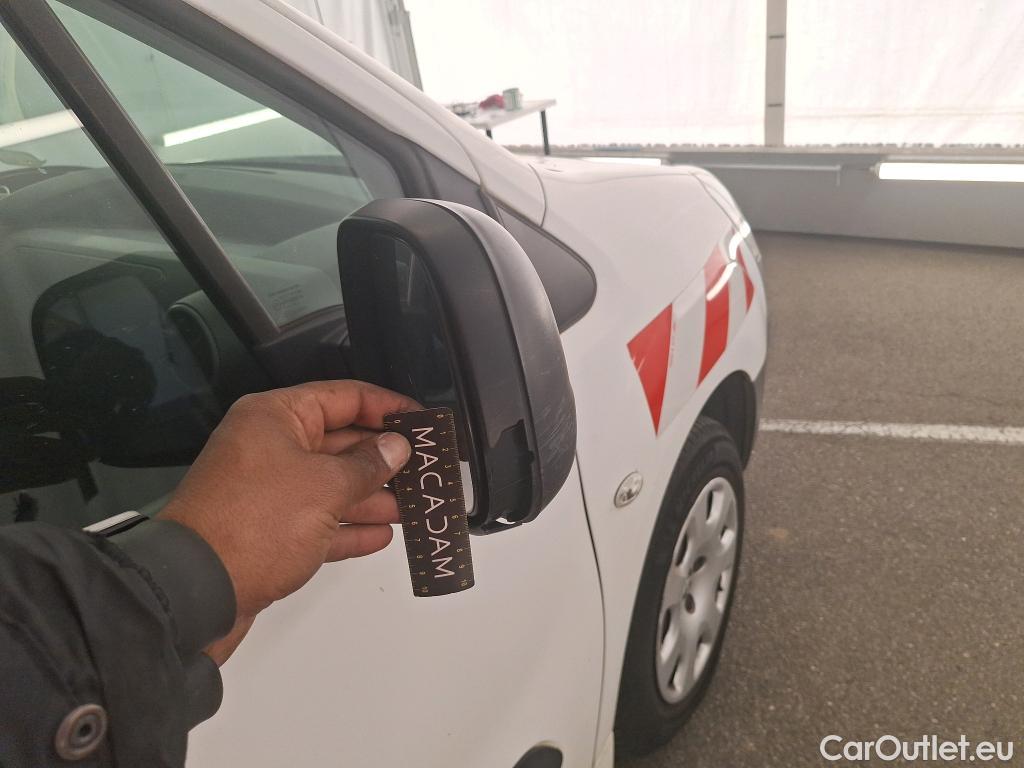  Peugeot  Partner  L1 Premium Pack 1.6 100CV BVM5 E6 #1