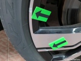  Volvo  XC 40 RECHARGE 78 KWH TWIN MOTOR  38 #39