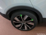  Volvo  XC 40 RECHARGE 78 KWH TWIN MOTOR  38 #48