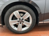  Volkswagen  Passat Variant 2.0 TDI SCR DSG Elegance Automatic Diesel  37 #10