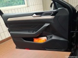  Volkswagen  Passat Variant 2.0 TDI SCR DSG Elegance Automatic Diesel  37 #14