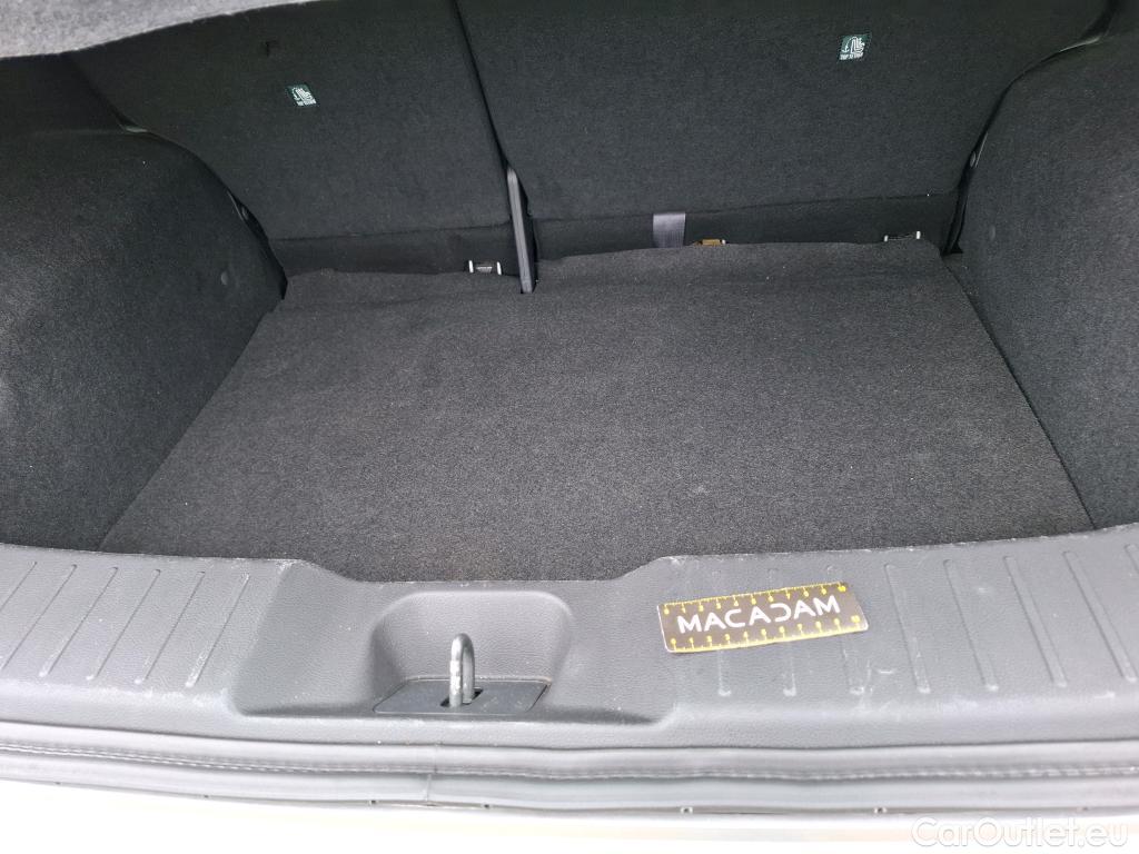  Nissan  Juke NISSAN  / 2019 / 5P / Crossover DIG-T 114 BVM6 Business Edition #57