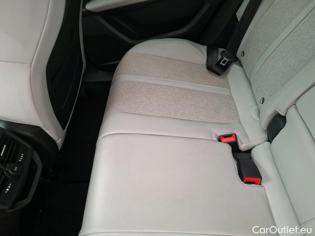  Peugeot  3008  Allure Business 1.5 HDi 130CV BVA8 E6d #6