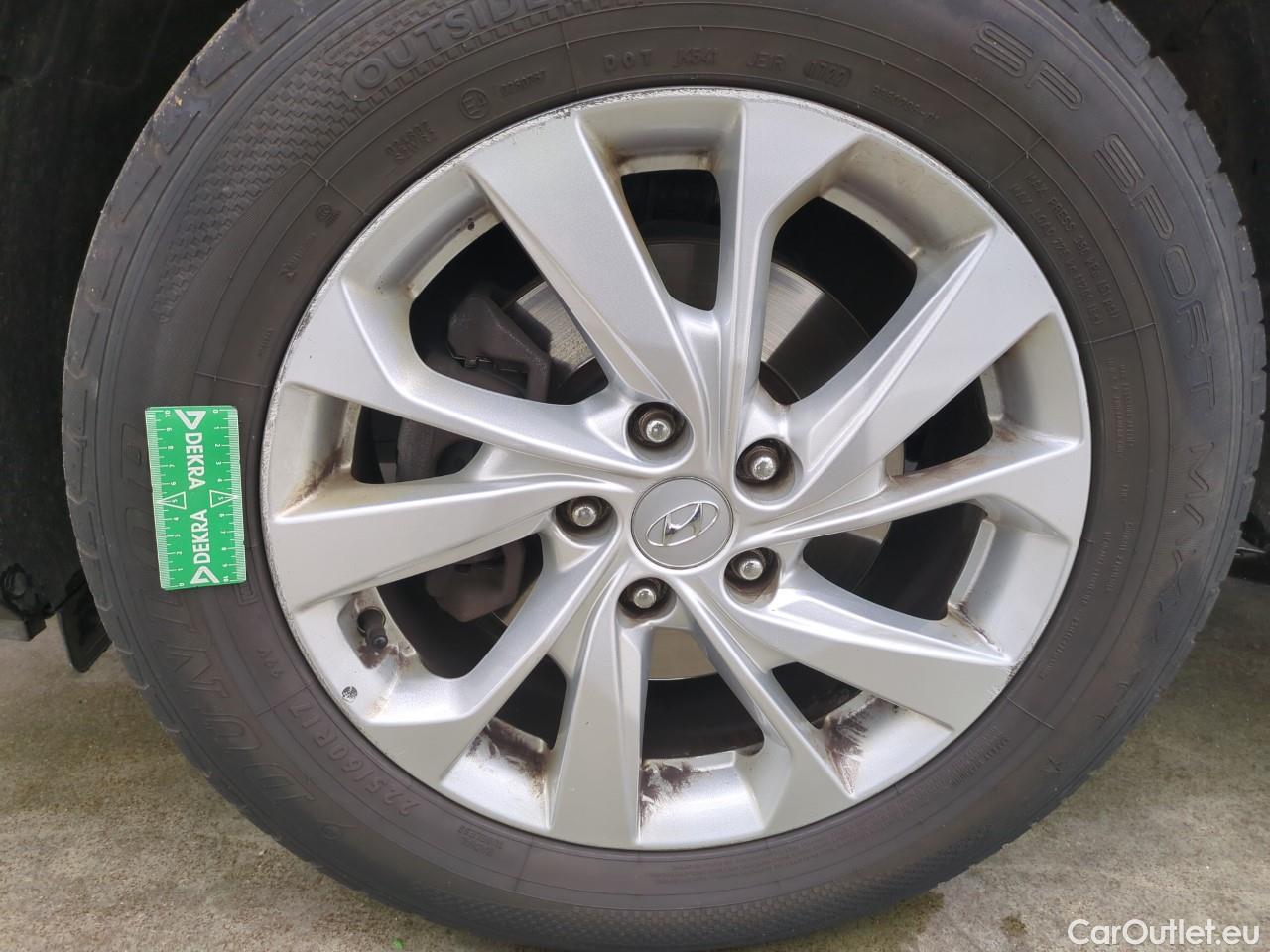  Hyundai  Tucson  Business 2WD 1.6 CRDi 135CV BVA7 E6dT #1