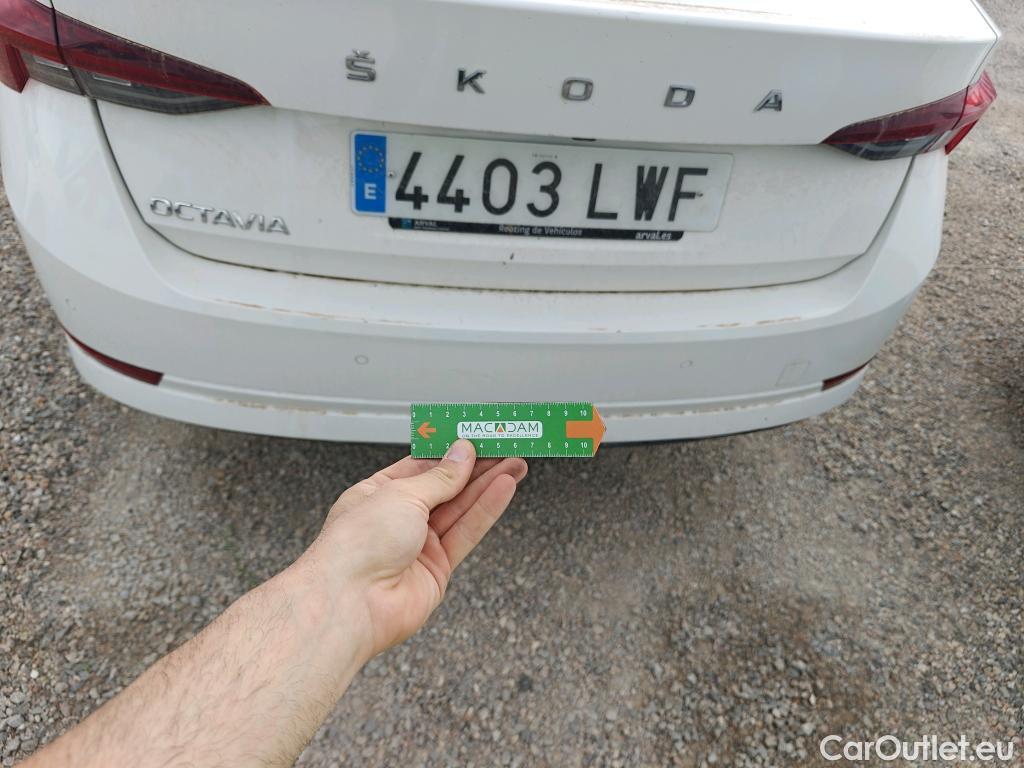  Skoda  Octavia  Berlina Ambition 2.0 TDI 150CV MT6 E6d #16