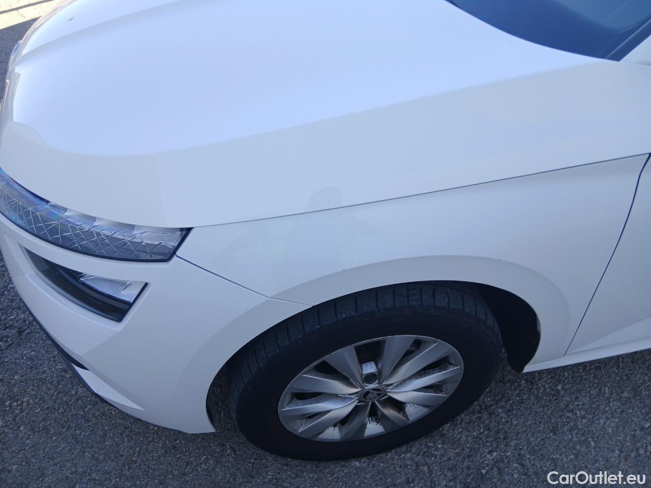 Skoda  KAMIQ SKODA  1.0 TSI 81kW (110CV) DSG Ambition (CX) #4