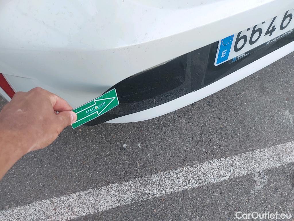  Toyota  Corolla TOYOTA  / 2019 / 5P / berlina con portón 1.8 125H BUSINESS E-CVT #12