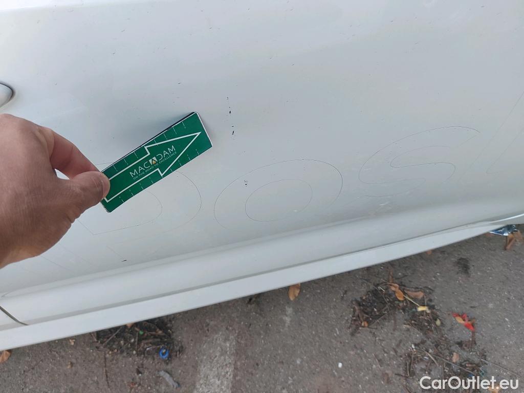  Toyota  Corolla TOYOTA  / 2019 / 5P / berlina con portón 1.8 125H BUSINESS E-CVT #10