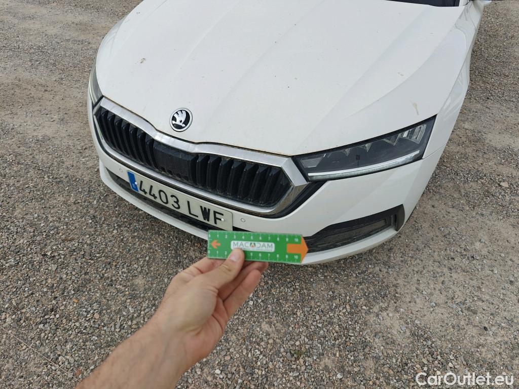  Skoda  Octavia  Berlina Ambition 2.0 TDI 150CV MT6 E6d #36