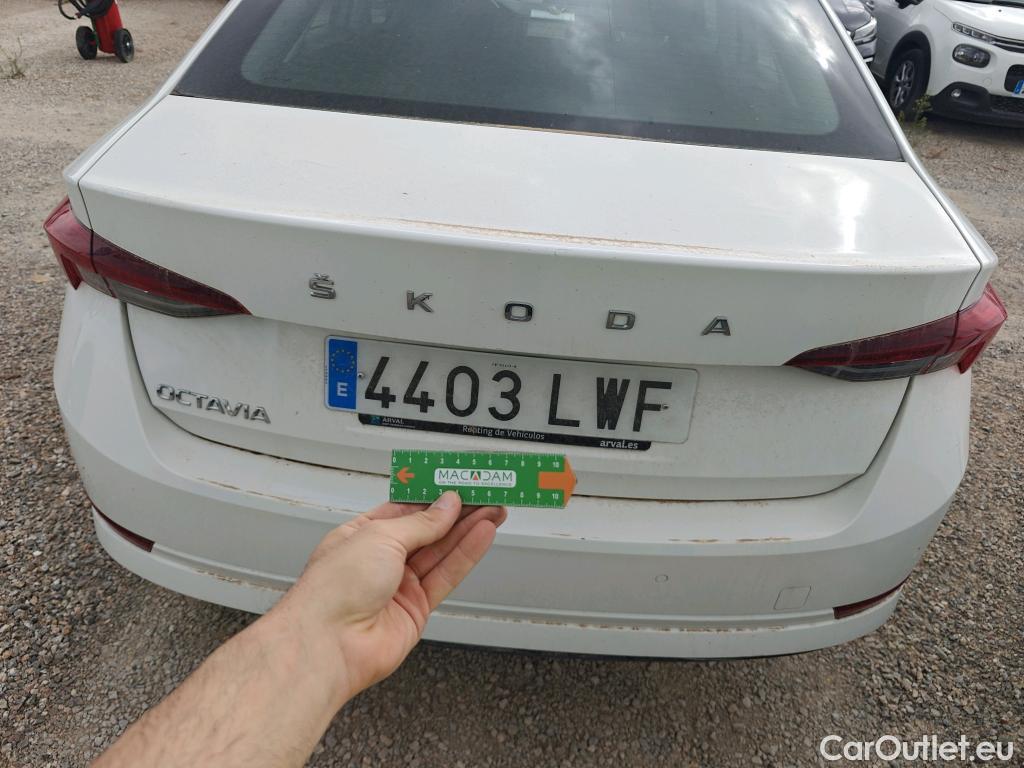  Skoda  Octavia  Berlina Ambition 2.0 TDI 150CV MT6 E6d #44