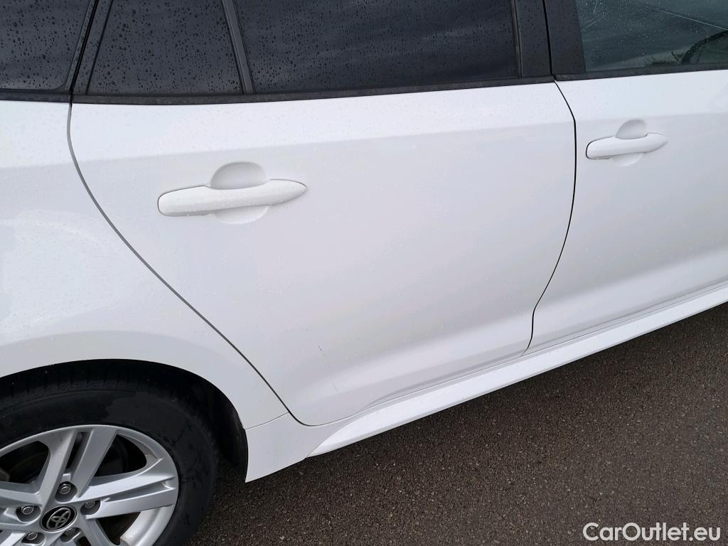  Toyota  Corolla TOYOTA  / 2019 / 5P / familiar 1.8 125H ACTIVE TECH E-CVT TOU SPORT #7